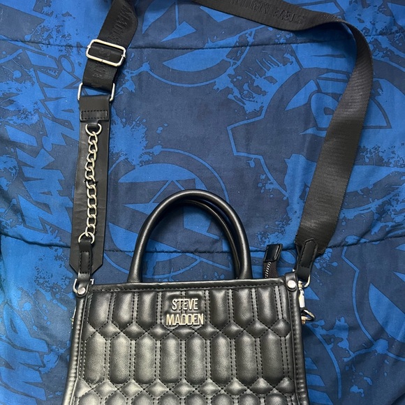 Steve Madden Vibrant Pink Crossbody Bag Duo - Picture 3 of 4